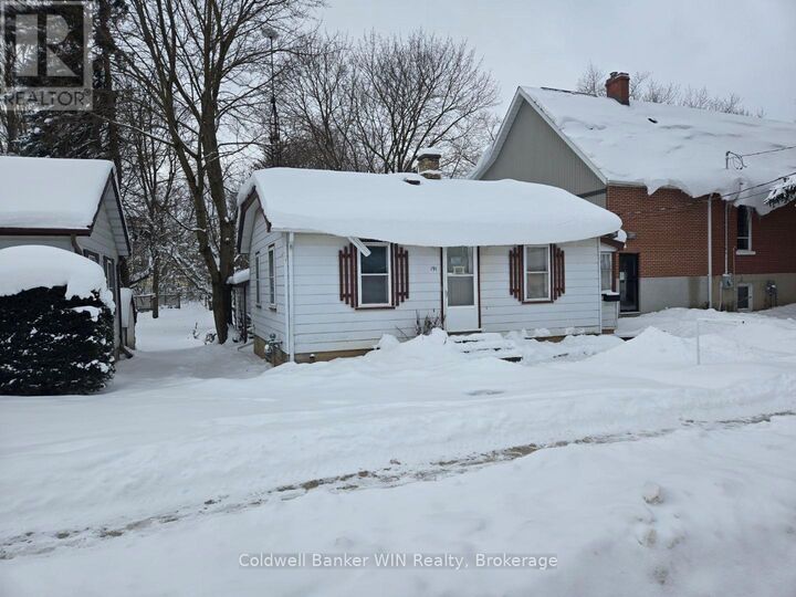 Property Photo: 191 Fergus Street North ON N0G 2L2
