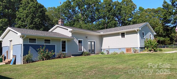 Property Photo: 240 Eldon Lane NC 28144