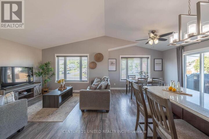 Photo de la propriété: 102 King Street West ON K0L 2W0