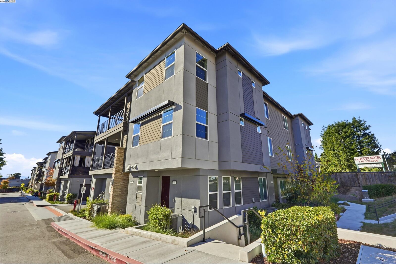 Property Photo: 498 Trace Lane CA 94544