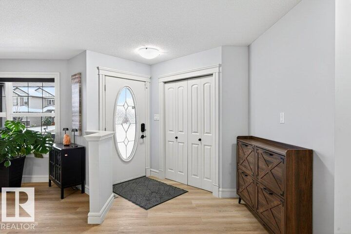 Property Photo:  24 Hickory Trail  AB T7X 0A6 