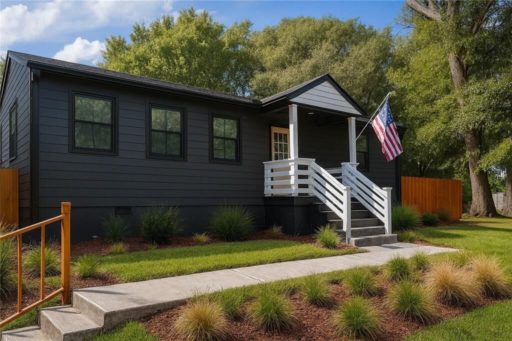 Property Photo: 2178 Penelope Street GA 30314