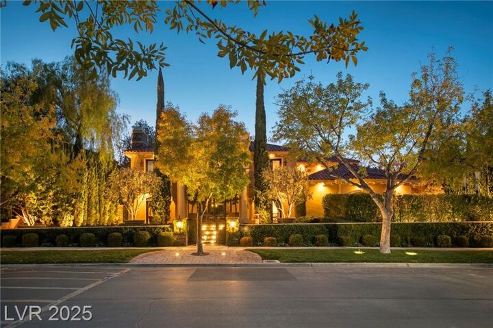 Property Photo: 8808 Greensboro Lane NV 89134