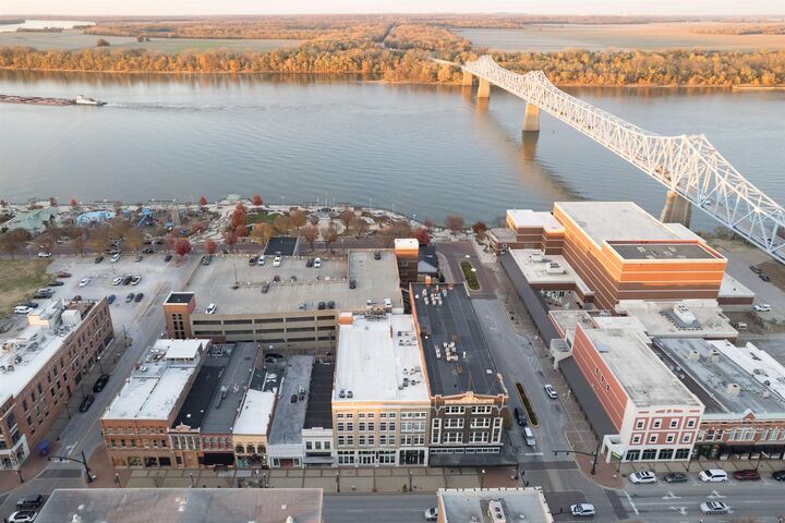 Property Photo:  119 East 2nd St  KY 42303 