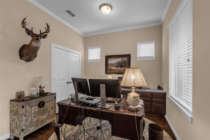 Property Photo: 8802 Narrow Leaf Street TX 77080