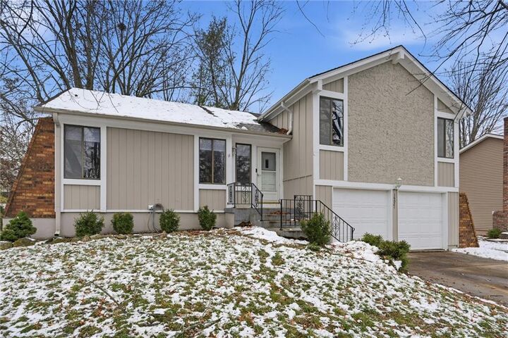 Property Photo:  16021 W 153rd Street  KS 66062 