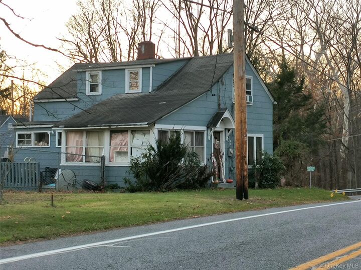 1 Staples Lane  New Windsor NY 12553 photo