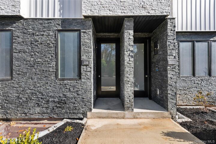 Property Photo:  5 Valley Way 320  NY 10977 