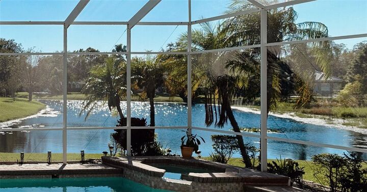 Property Photo: 3716 Janus Way FL 34685