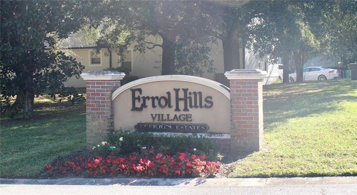 Property Photo: 810 Hillside Drive FL 32712