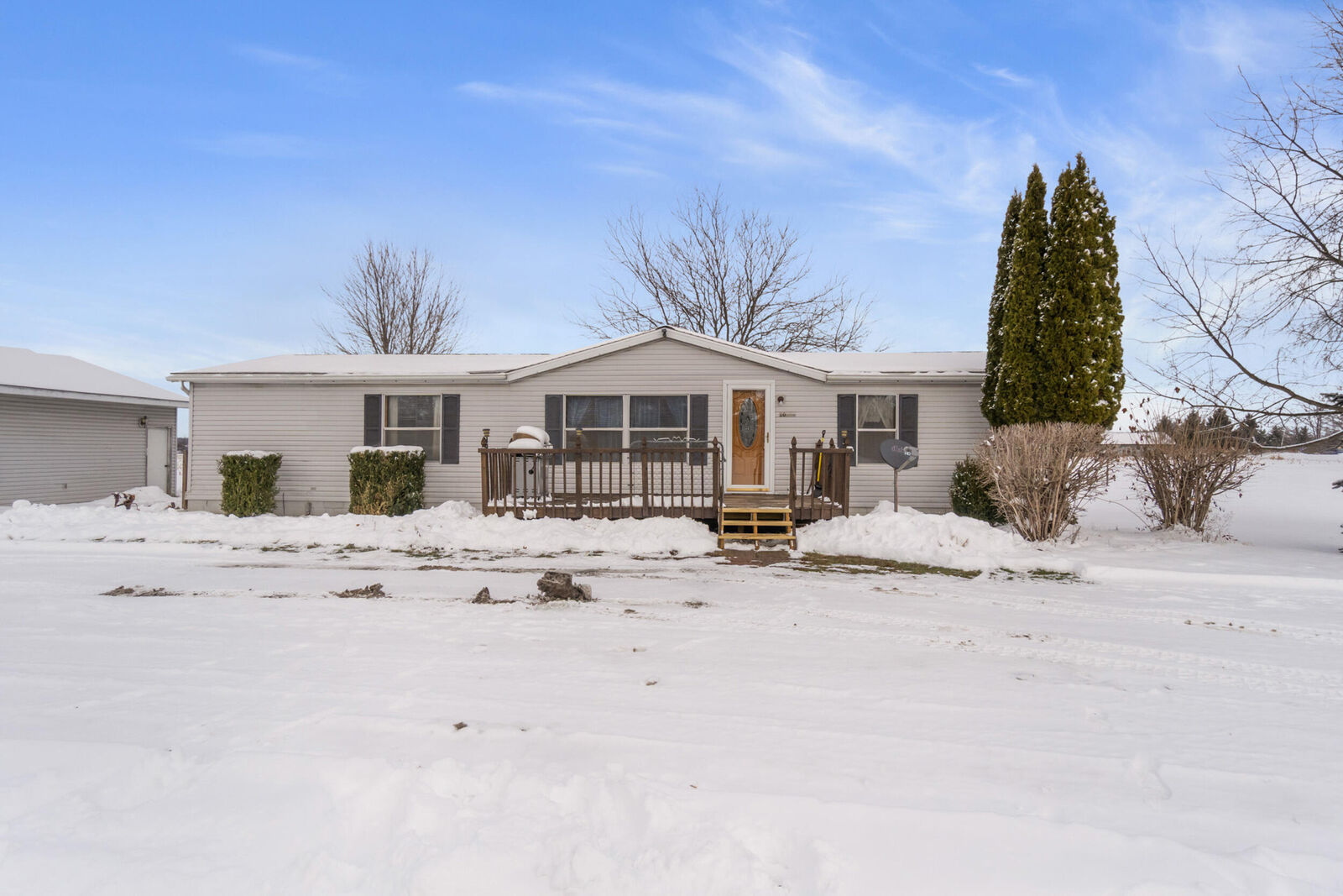 Property Photo:  10650 McLain Street  MI 49269 