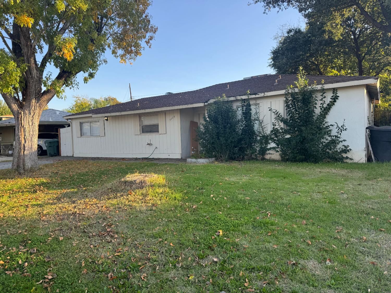 Property Photo: 1117 Singingwood Road CA 95864
