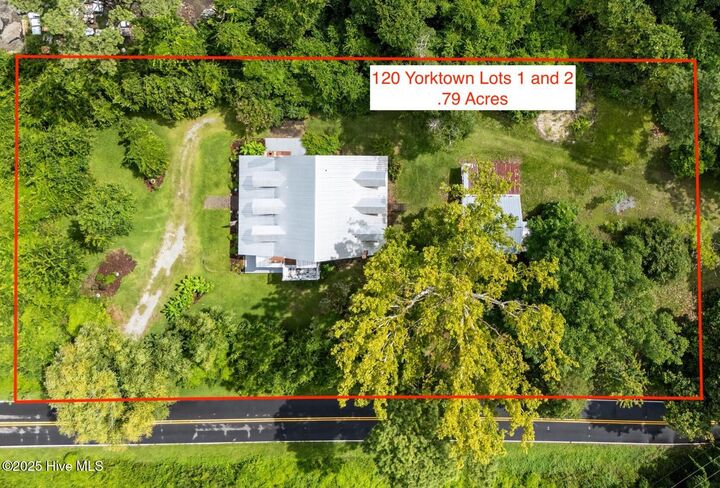 Property Photo:  120 Yorktown Drive  NC 28401 