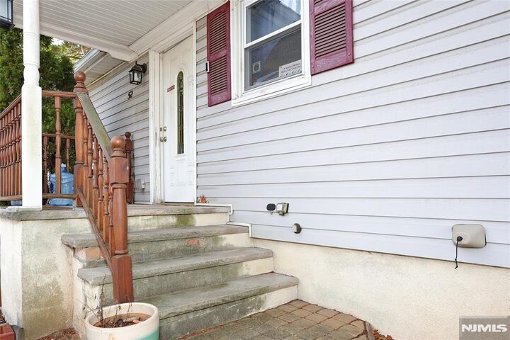 Property Photo: 52 Rosedale Avenue NJ 07407