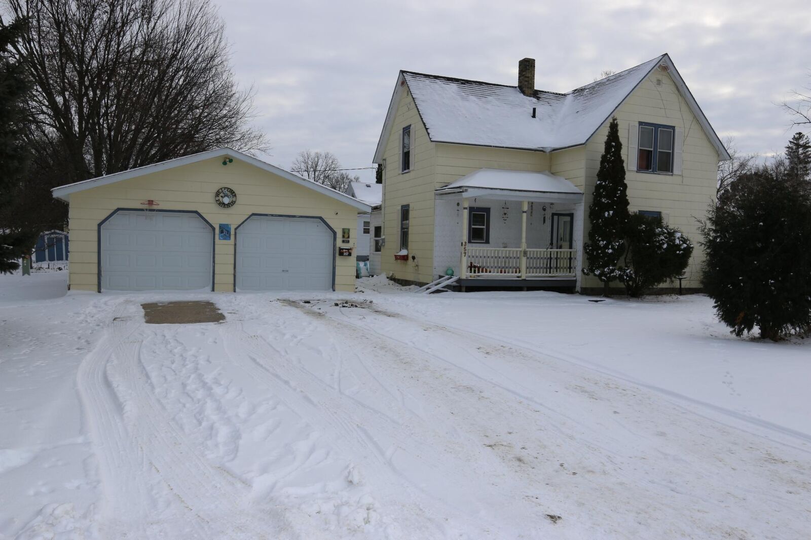 Property Photo: 357 5th Avenue SW MN 56573