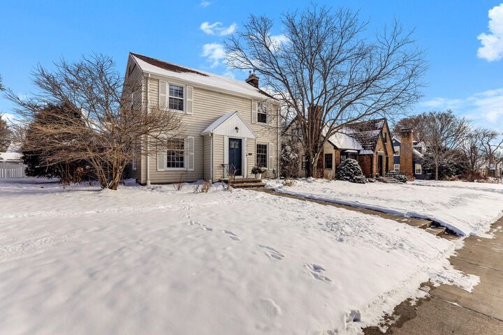 Property Photo:  2311 Stinson Boulevard  MN 55418 