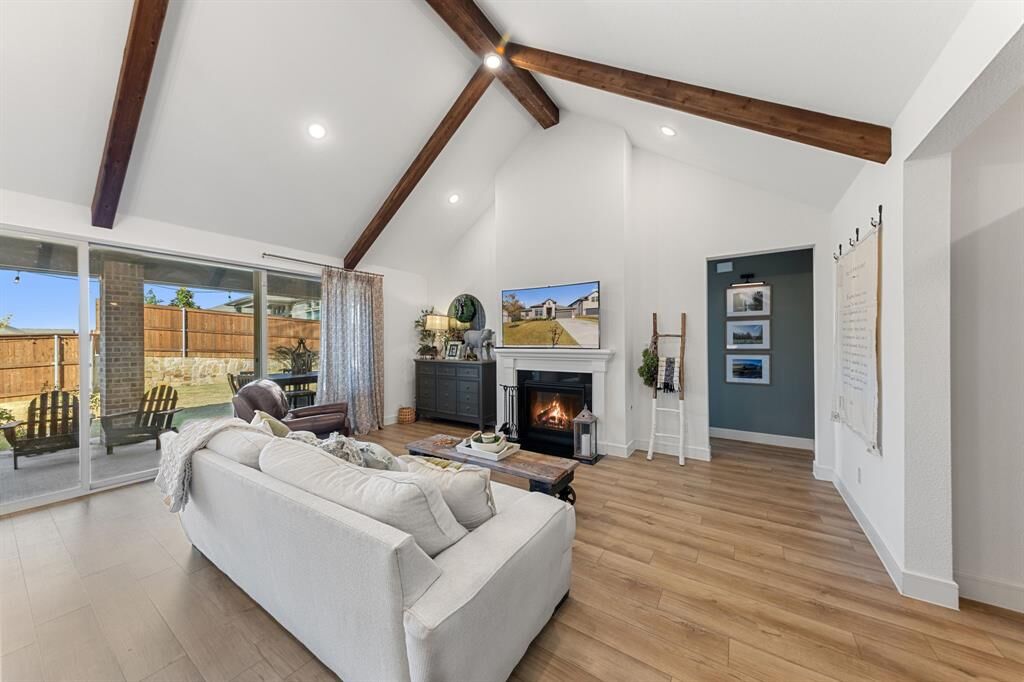 Property Photo:  1340 Cartona Road  TX 75087 