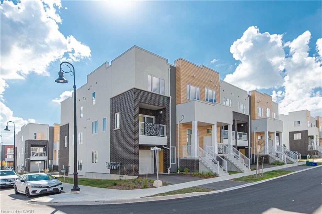 Property Photo: 67 Progress Crescent ON N2R 0R7