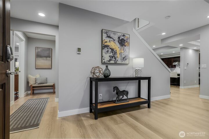 Property Photo:  5503 NE 58th Street  WA 98105 