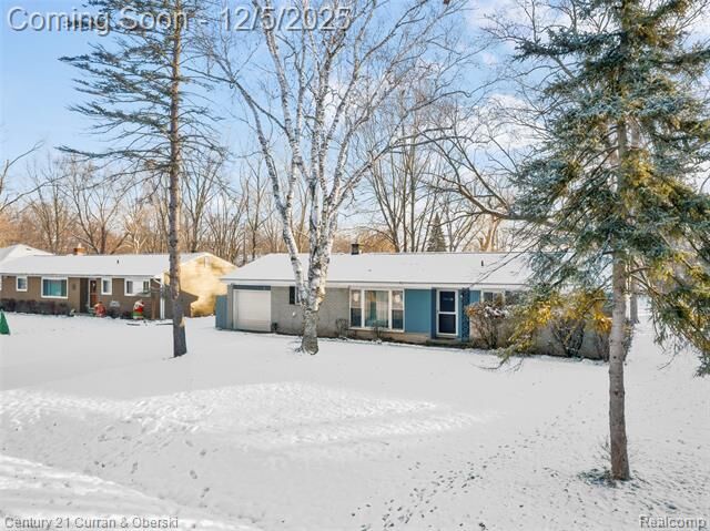 Property Photo: 18070 Floral Street MI 48152