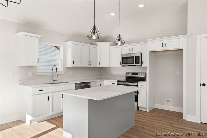 Property Photo:  1040 Dunbarton Way Lot 209  IN 47122 