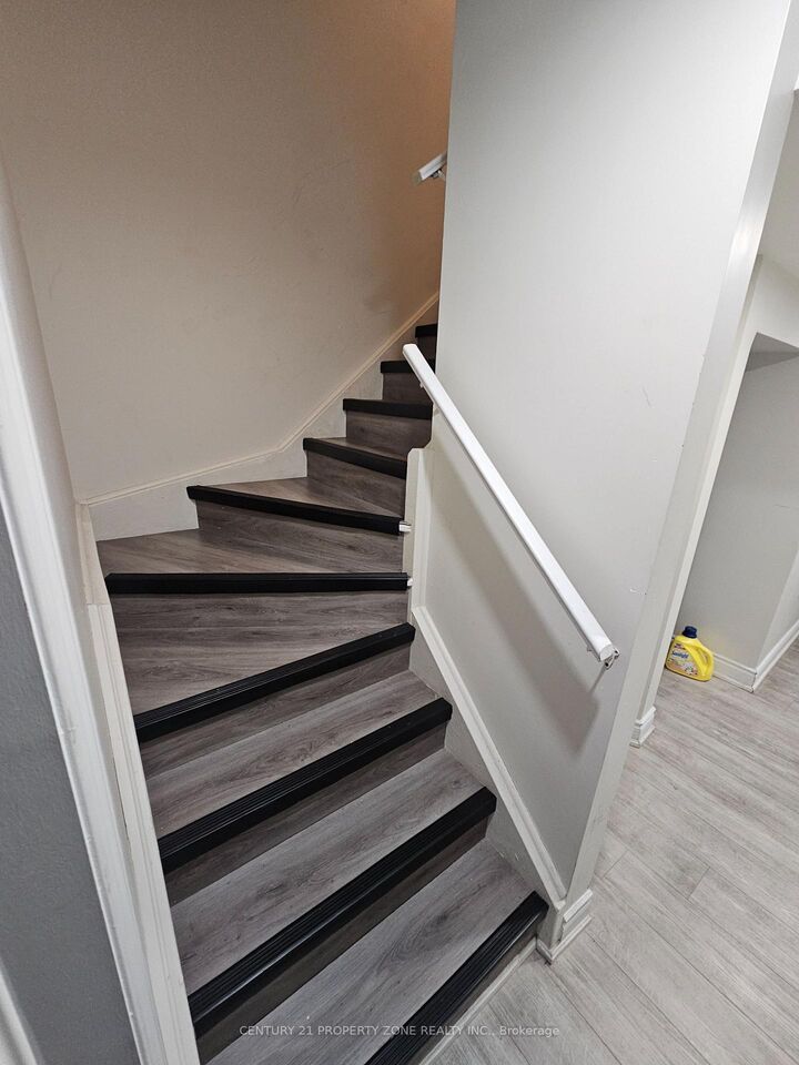 Property Photo: 42 Loftsmoor Drive Basement ON L6R 3R7