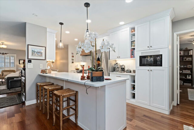 Property Photo:  4175 S 590 E  UT 84107 