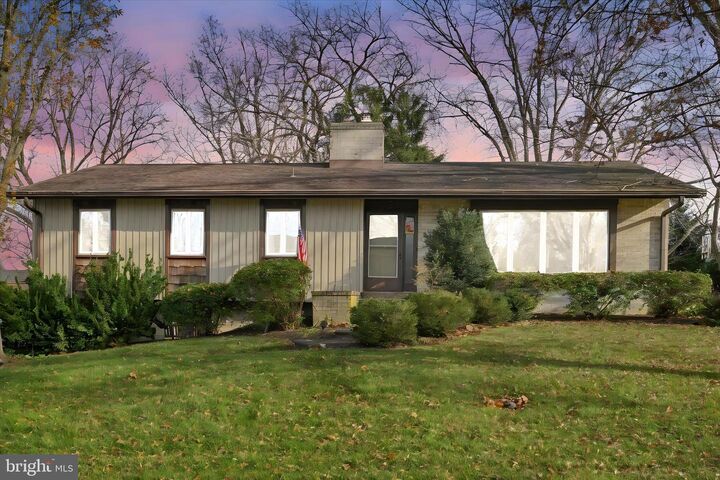 Property Photo: 2295 Albern Boulevard PA 17601