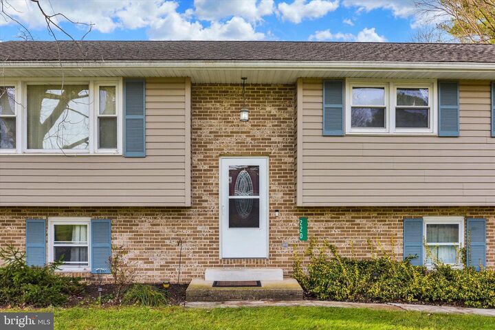 Property Photo: 220 Maple Lane PA 17055