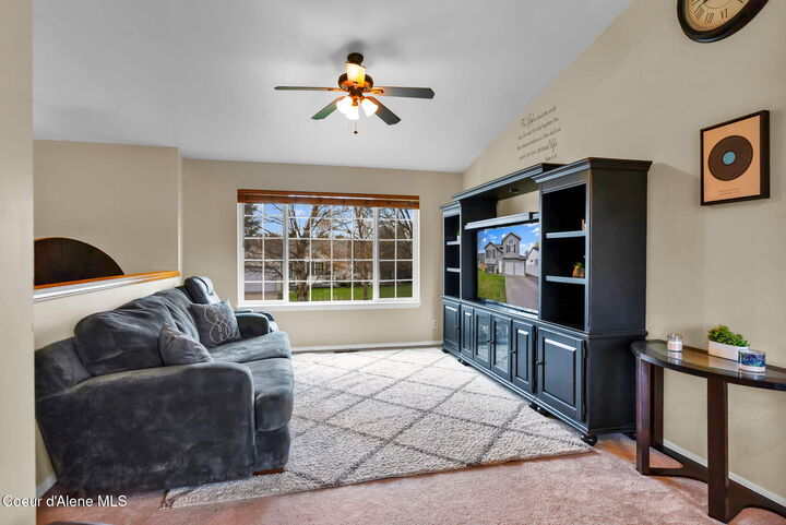 Property Photo: 1937 W Hampson Ave ID 83815