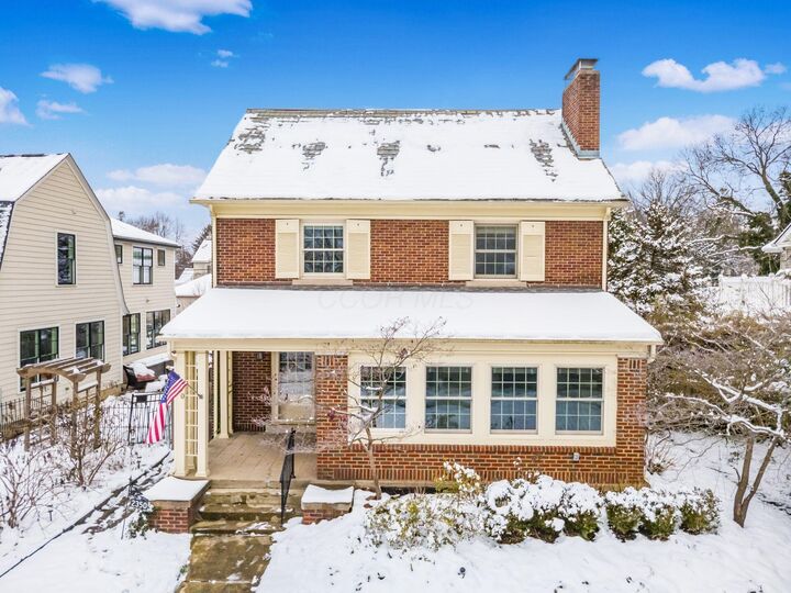 Property Photo:  2350 Bryden Road  OH 43209 