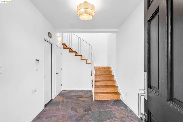 Property Photo:  1881 Grand View Drive  CA 94618 