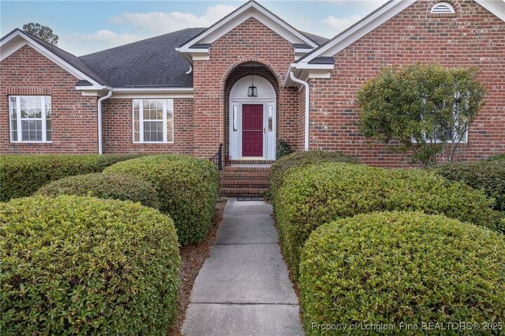 Property Photo: 2927 Rosecroft Drive NC 28304