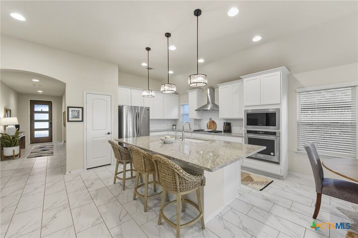 Property Photo:  2210 Steerhead Trail  TX 78132 