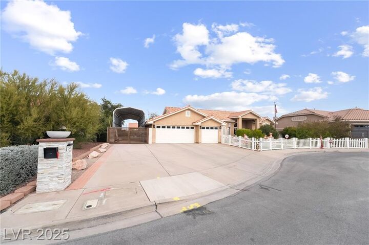 Property Photo: 396 East Country Club Drive NV 89015