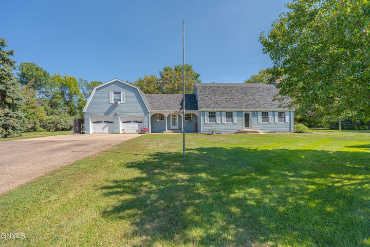 Property Photo:  2234 Sherman Drive  ND 58504 