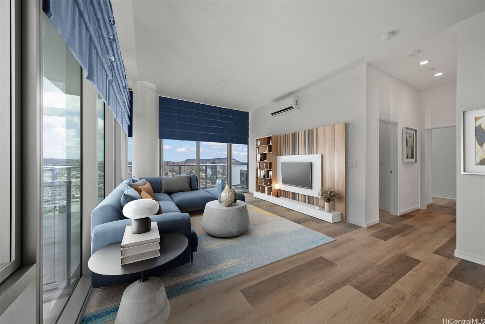 Property Photo: 1500 Rycroft Street Ph 4401 HI 96814