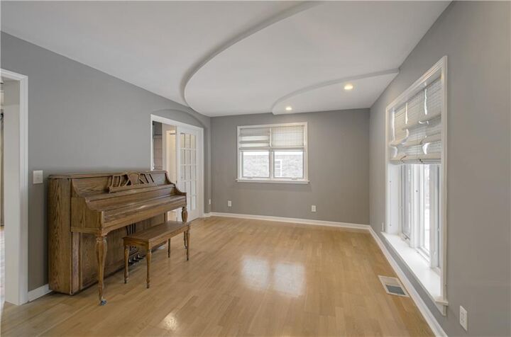 Property Photo:  6604 E 135th Street  MO 64030 