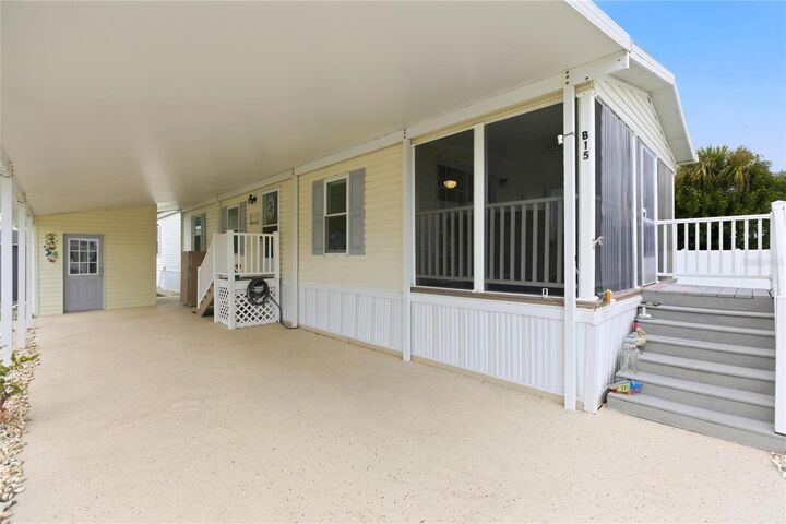 Property Photo: 15 N Cardinal B15 FL 33950