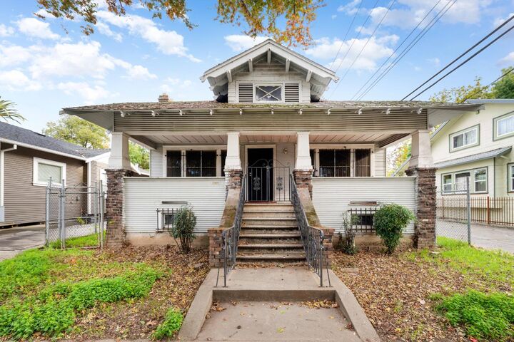 Property Photo: 2215 17th Street CA 95818