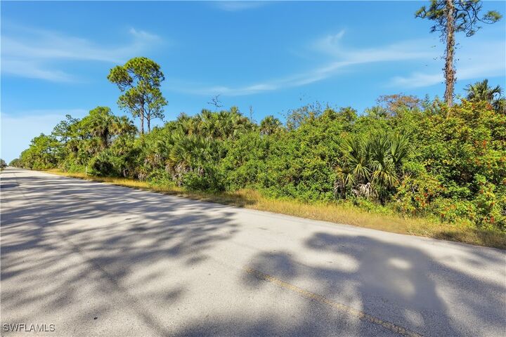 Property Photo: Xxx 18th Avenue NE FL 34120