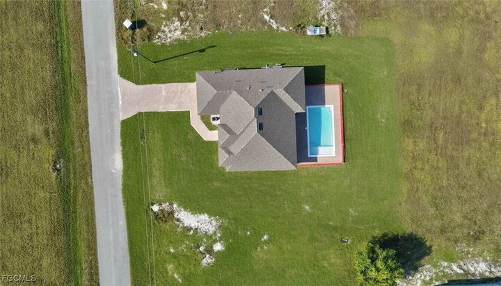 Property Photo: 4103 NW 38th Street FL 33993