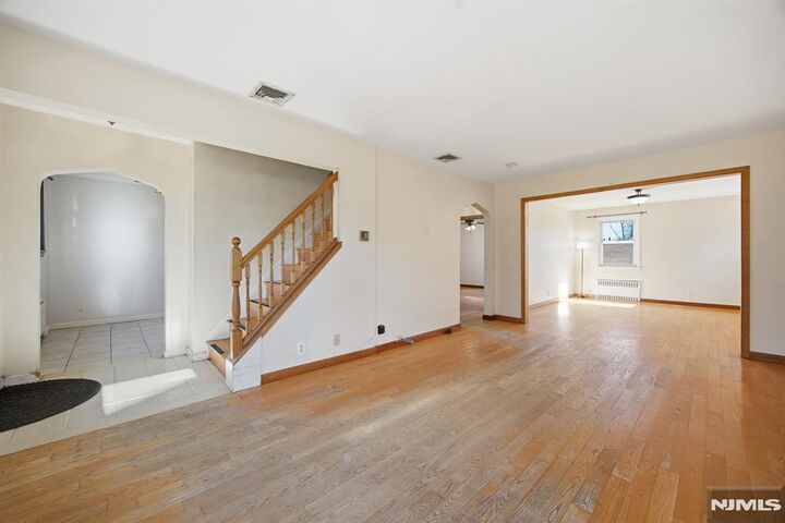 Property Photo: 1026 Jassamine Way NJ 07024