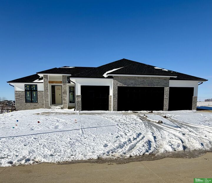 5614 N 199th Street  Elkhorn NE 68022 photo