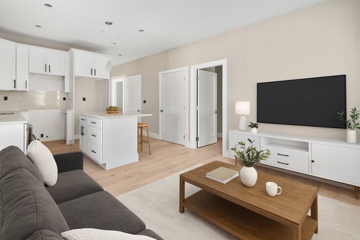 Property Photo:  350 Windsor Street 2  MA 02141 