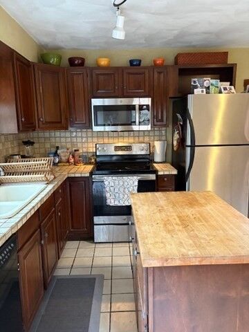 Property Photo:  93 Aldrich Rd  MA 02324 