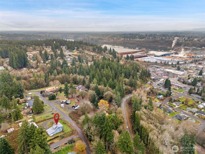 Property Photo:  125 W Poplar Street  WA 98584 