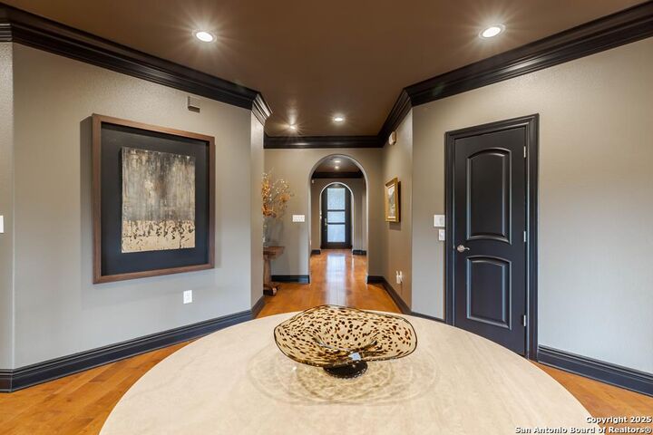 Property Photo: 521 Guadalupe Street 1101 TX 78028