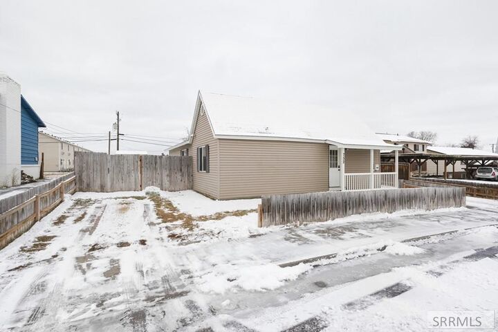 Property Photo: 752 Cleveland Street ID 83401