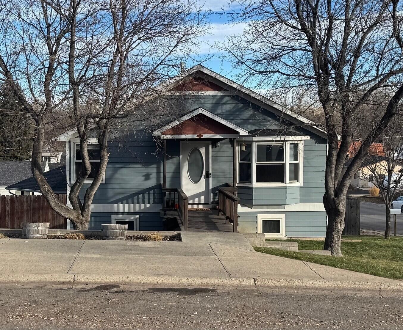 Property Photo: 959 S Main Street WY 82801